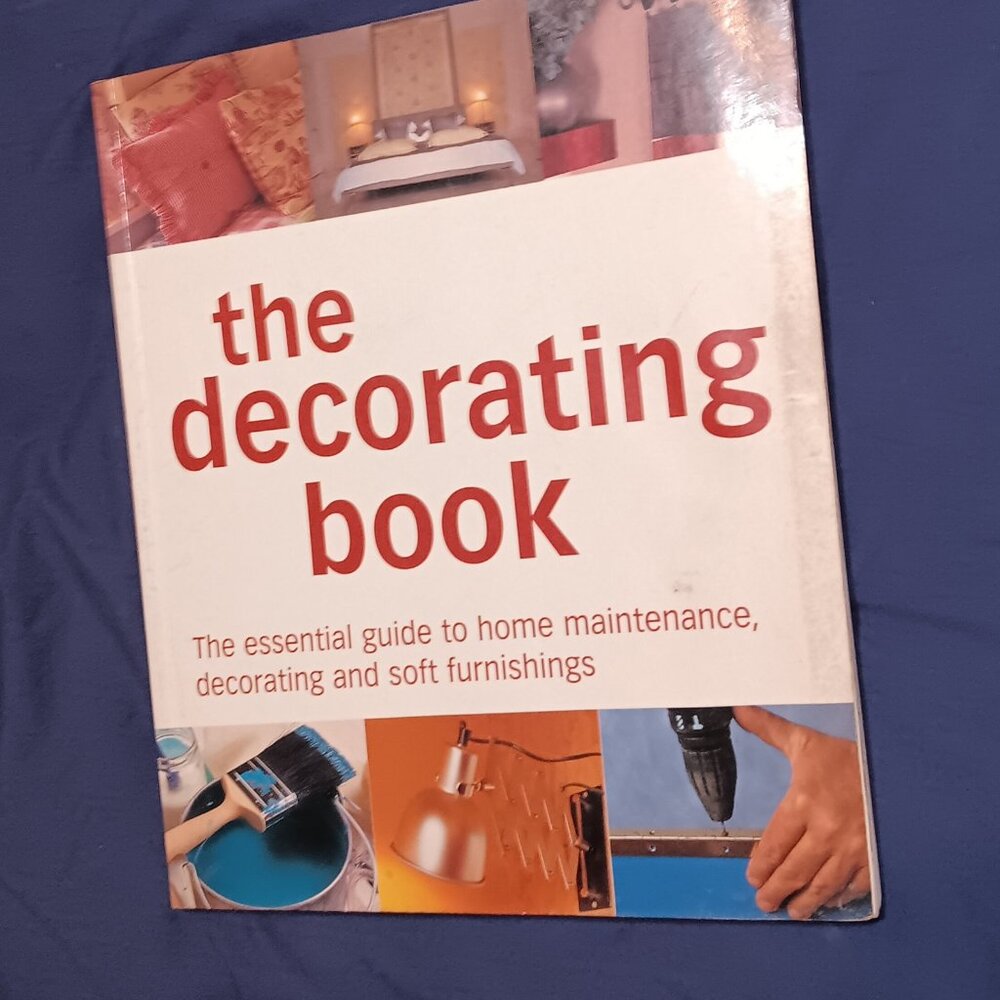 The Decorating Book Paperback